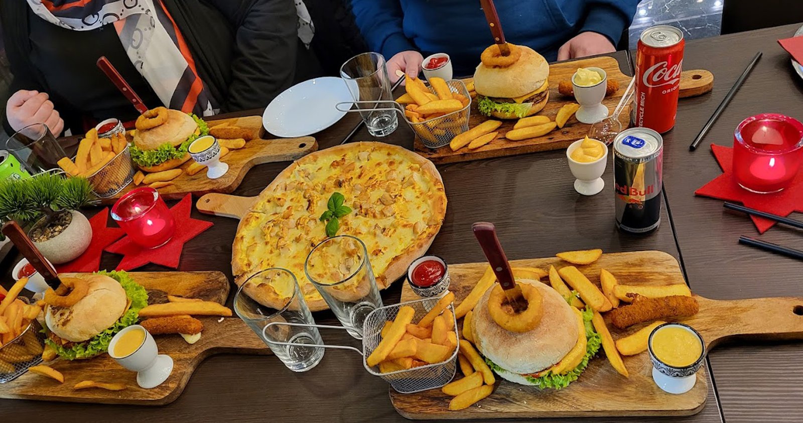 pizza und französische Kartoffeln